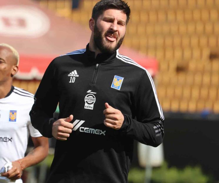 Se ausenta Gignac de entrenamiento