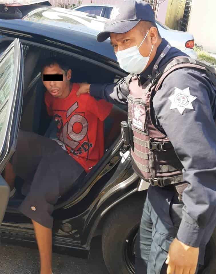 Amenazó de muerte a su madre por no permitirle el acceso a su casa