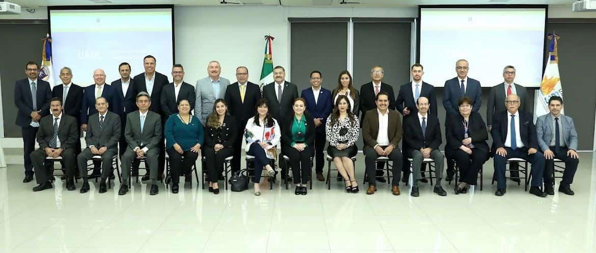 Presenta UANL proyectos de infraestructura a diputados