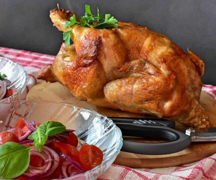 Hornea un pollito de leche