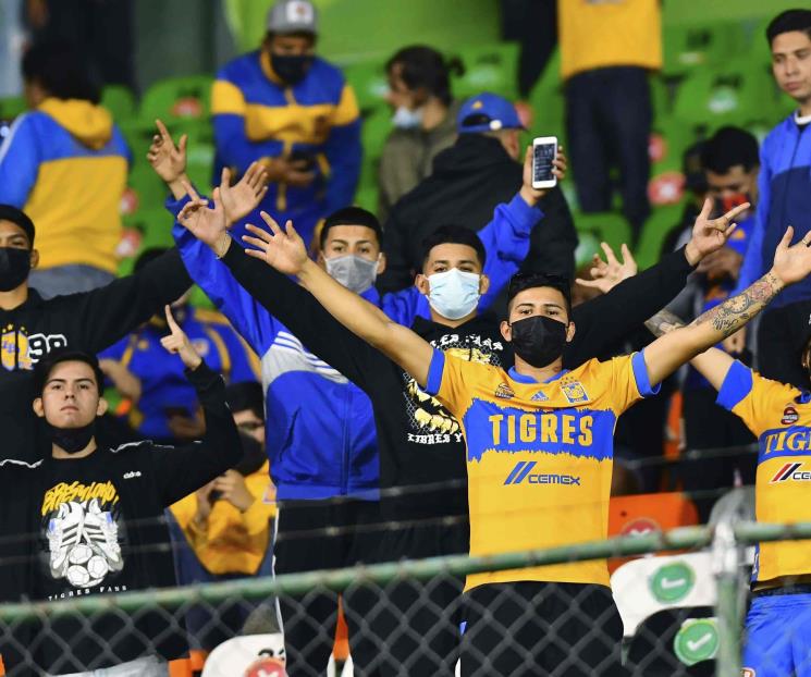 Invade afición tigre estadio del León