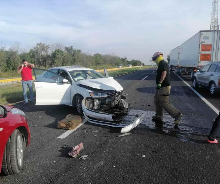 Muere mujer en choque