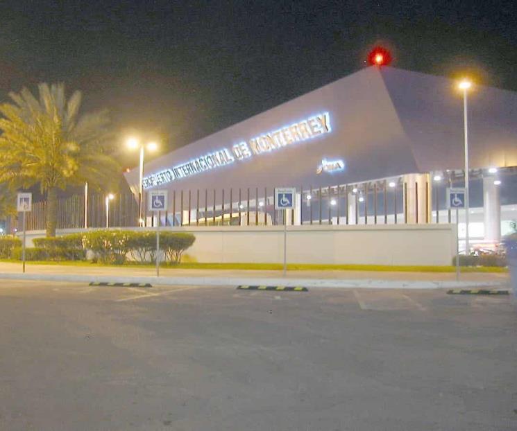 Realizan 359 pruebas en aeropuerto por nueva variante