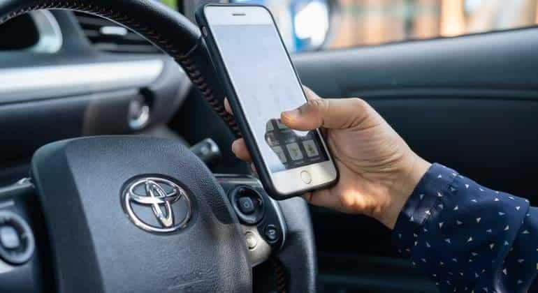 Llamarán smartphones automáticamente a emergencias