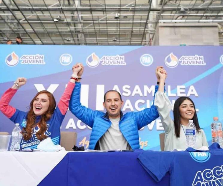 Pide Cortés a jóvenes panistas ponerle alto a Morena