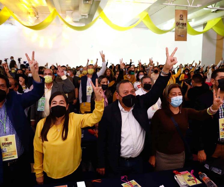 Se define PRD como partido ‘feminista’