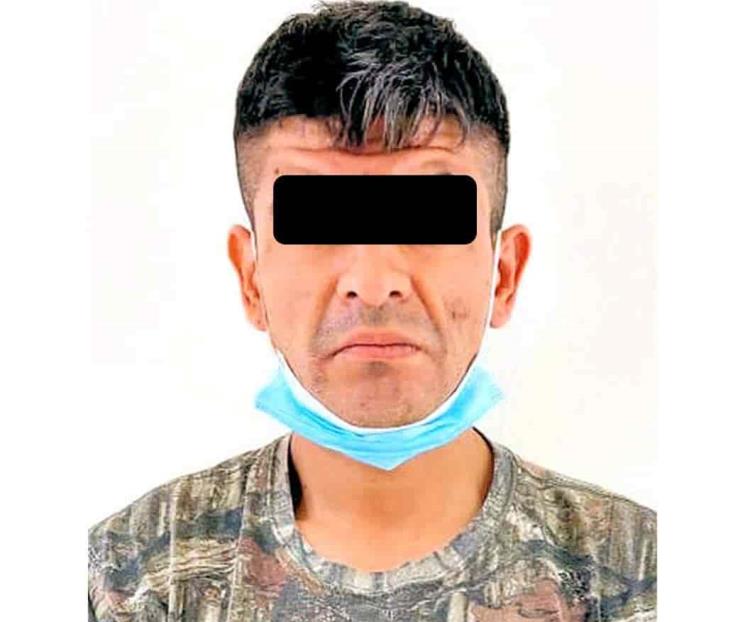 Asalta a peatón y lo detienen