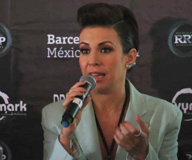 Ingrid acusa vivir violencia de género por dichos de Charly Ingrid acusa vivir violencia de género por dichos de Charly