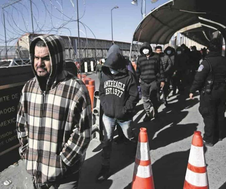 Llegan primeros migrantes retornados desde EU
