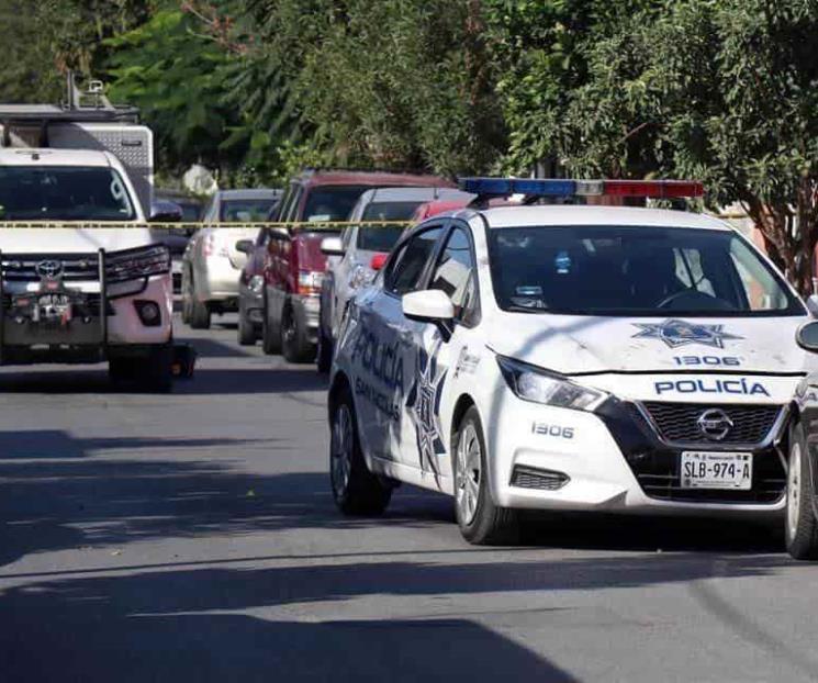 Hombre roba patrulla y choca en San Nicolás