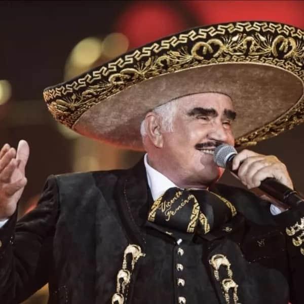 Sufre Vicente Fernández nueva recaída de salud