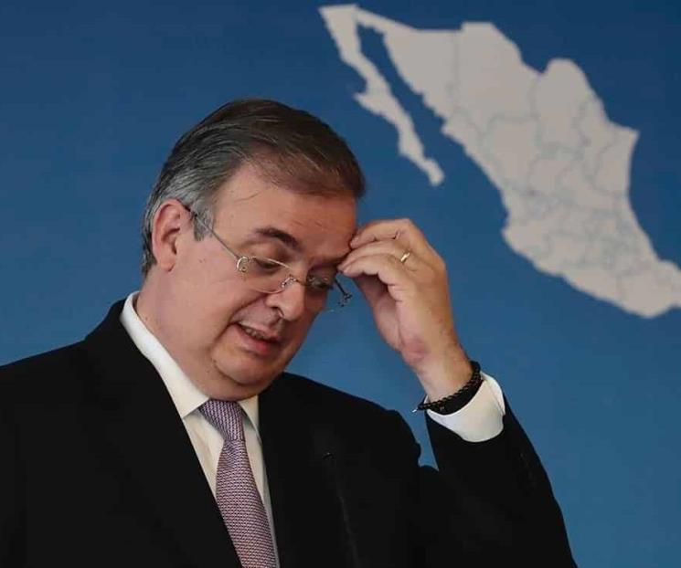 Ebrard despliega comunicación tras volcadura de tráiler