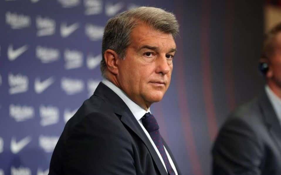 Promete Laporta refuerzos para el Barcelona