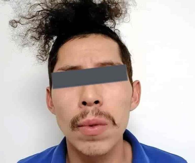 Regresa a la escena del crimen y lo detienen