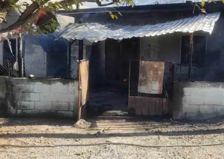 Reportaron un incendio en una carnicería en Cadereyta