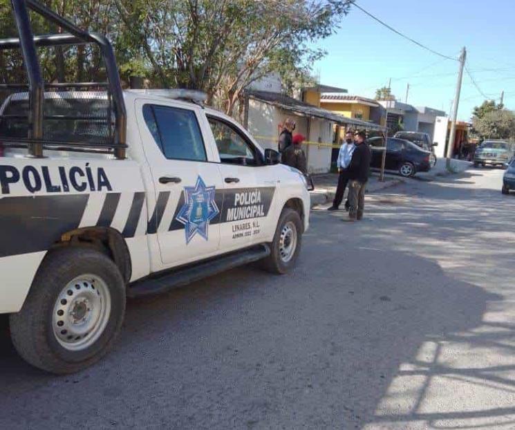 Hallan cadáver en vivienda