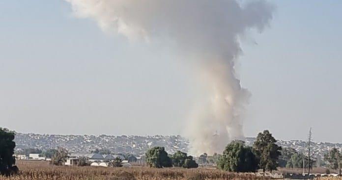 Estallan talleres de pirotecnia en Tultepec; mueren 2