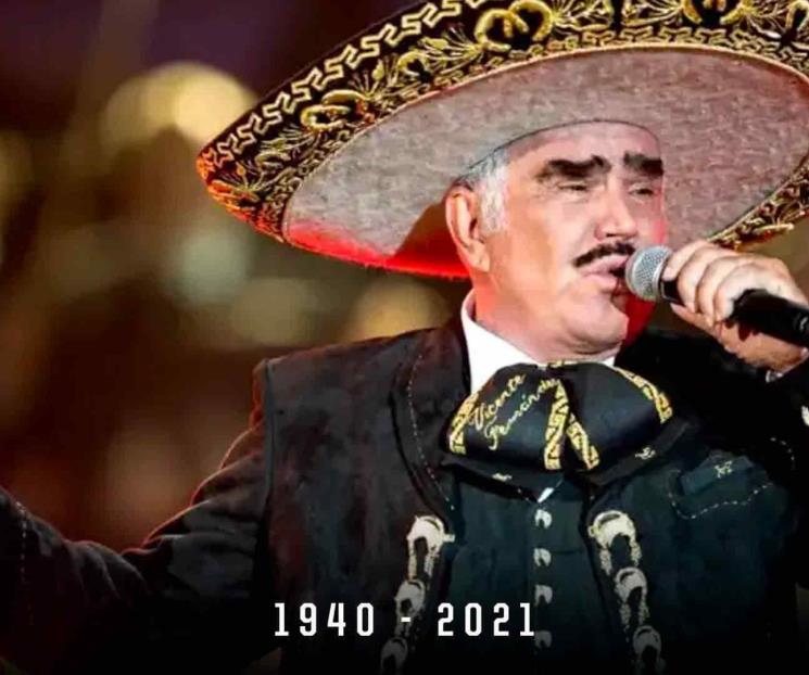 Lamentan en Rayados fallecimiento de Vicente Fernández