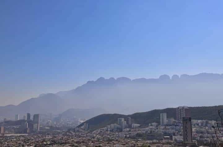 Exhortan a sampetrinos a cuidar calidad del aire