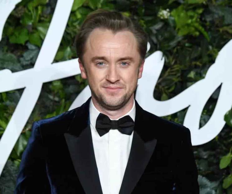 Tom Felton sigue viajando en metro sin ser reconocido