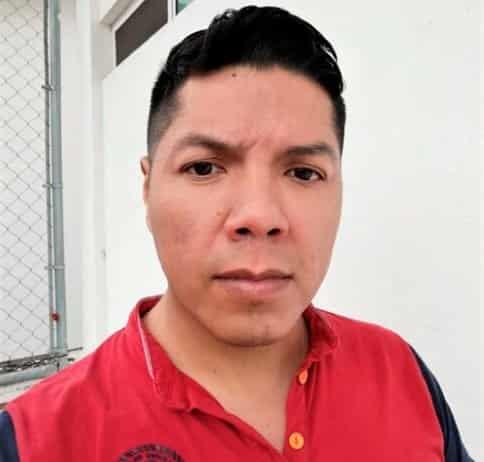 Asesinan a taxista y le quitan auto