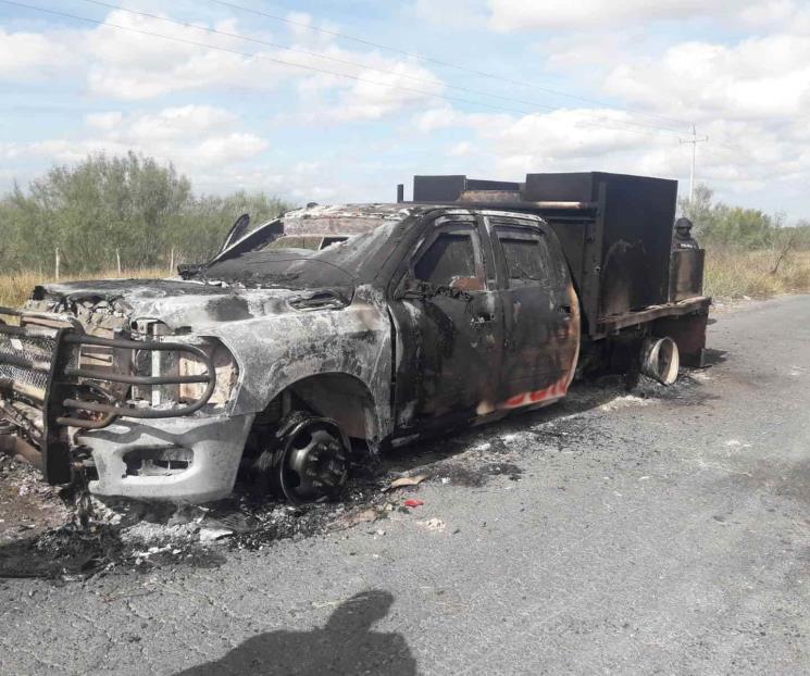 Hallan camioneta blindada calcinada