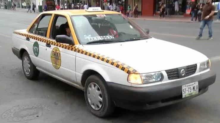 Pide gobernador a taxistas respetar tarifas oficiales
