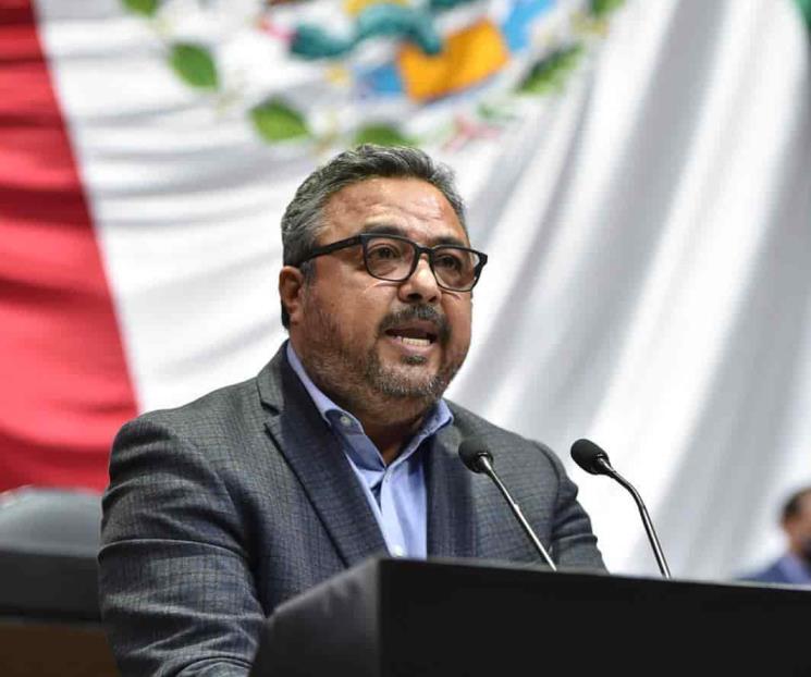 Aprueba Senado propuesta de Víctor sobre bloqueo a casetas