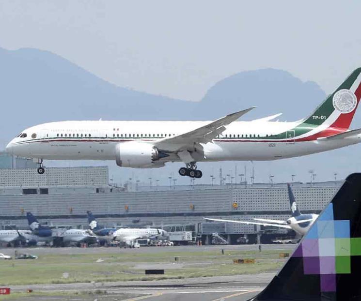 Sacan a pasear al avión presidencial