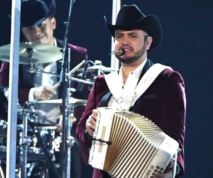Vocalista de Calibre 50, da positivo a Covid