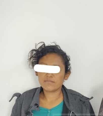 Arrestados después de ser sorprendidos robando en una casa