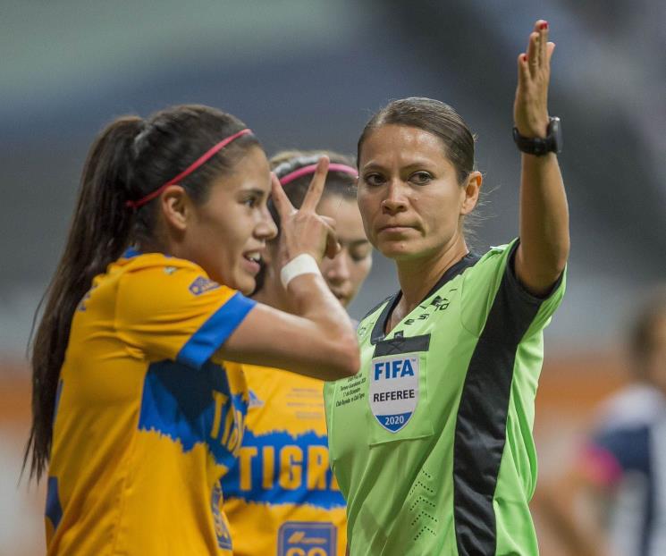 Francia González será la árbitro para la Final Regia Femenil