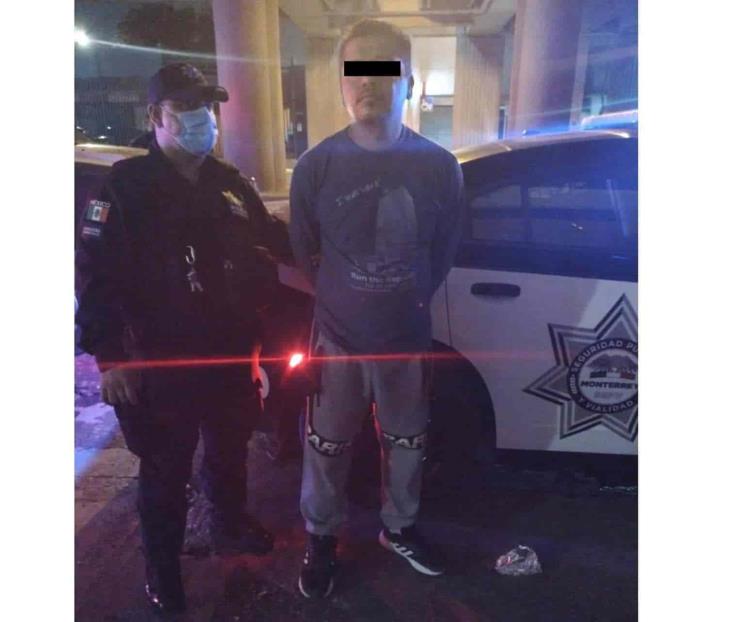 Arrestan a hombre por tocamientos en el Metro Arrestan a hombre por tocamientos en el Metro