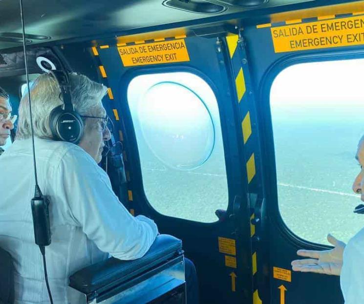 Supervisa AMLO desde avión avance del Tren Maya