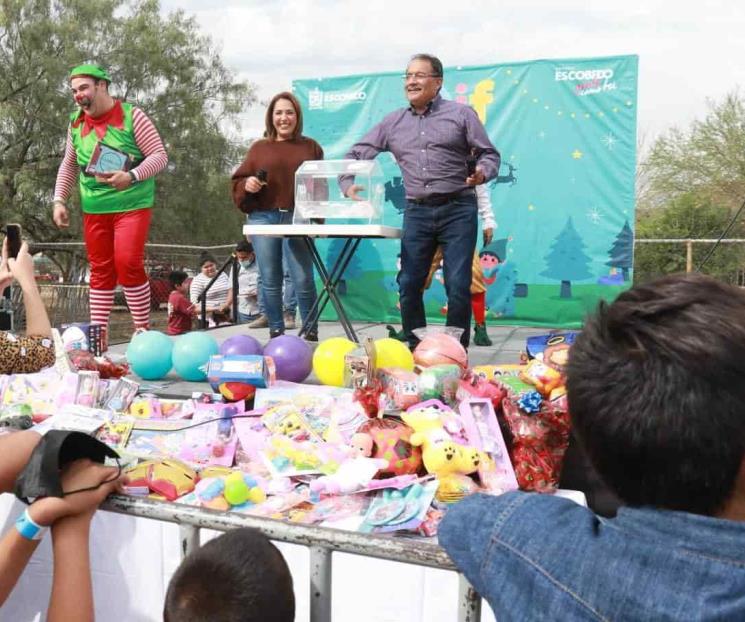 Llevan alegría a habitantes de la colonia 18 de Octubre