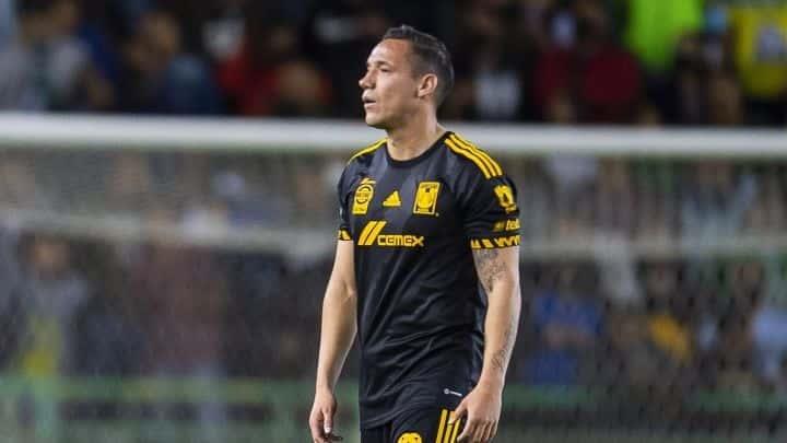 Dueñas se quiere ir