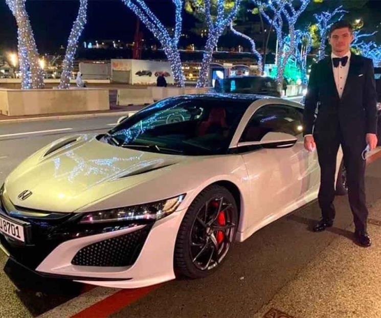 Verstappen subastará auto