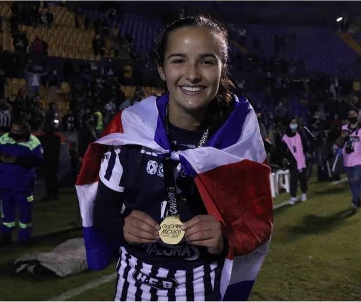 Del Campo, primera extranjera en ganar la Liga MX Femenil Del Campo, primera extranjera en ganar la Liga MX Femenil