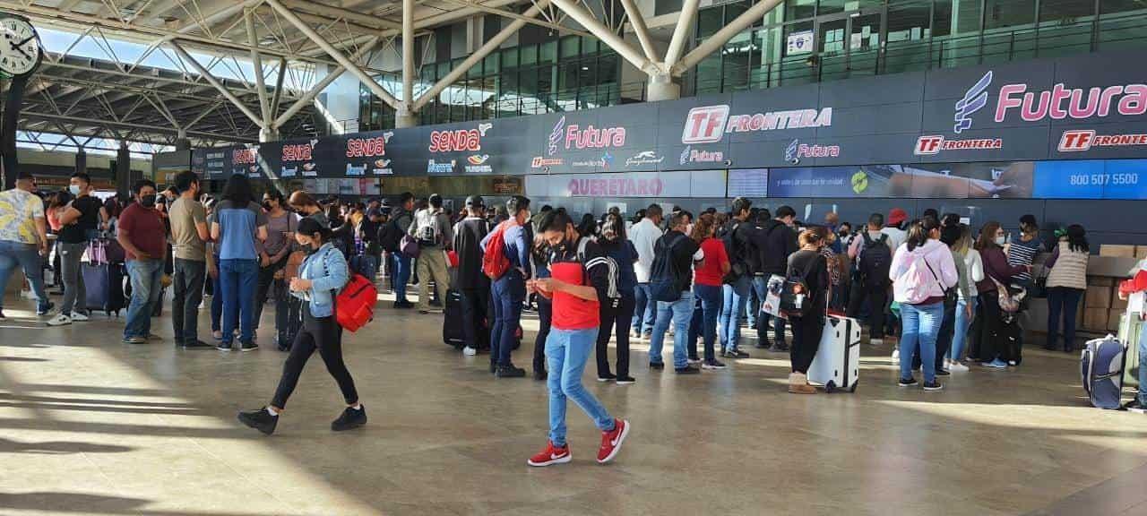 Recurren a salidas extras en Central de Autobuses