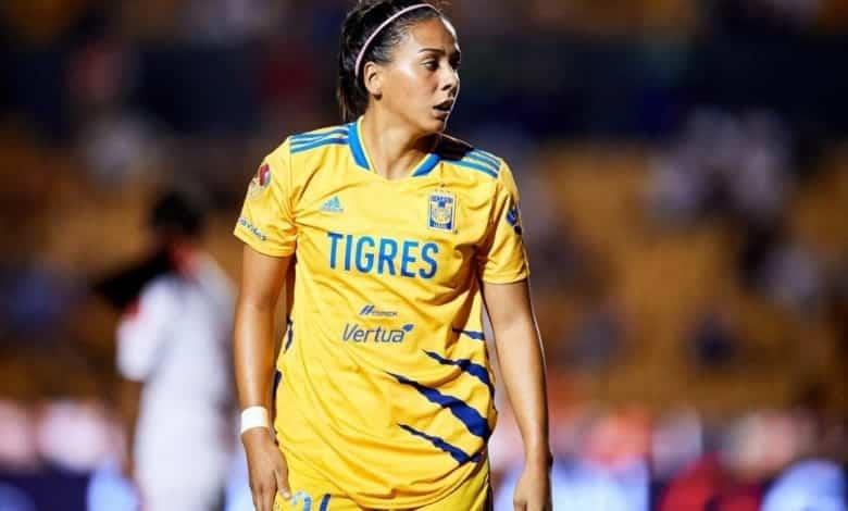 María Sánchez sí deja al equipo