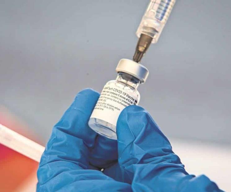 Cesan a médico vinculado a robo de vacunas