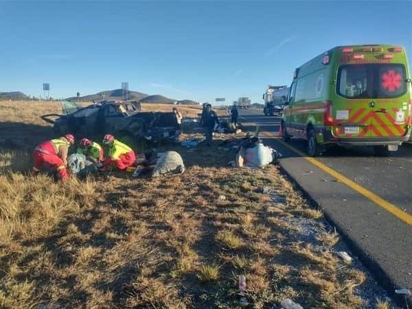 Vuelcan paisanos en Galeana