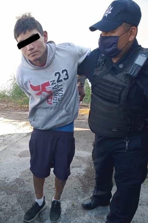 Detienen a ladrón de autopartes