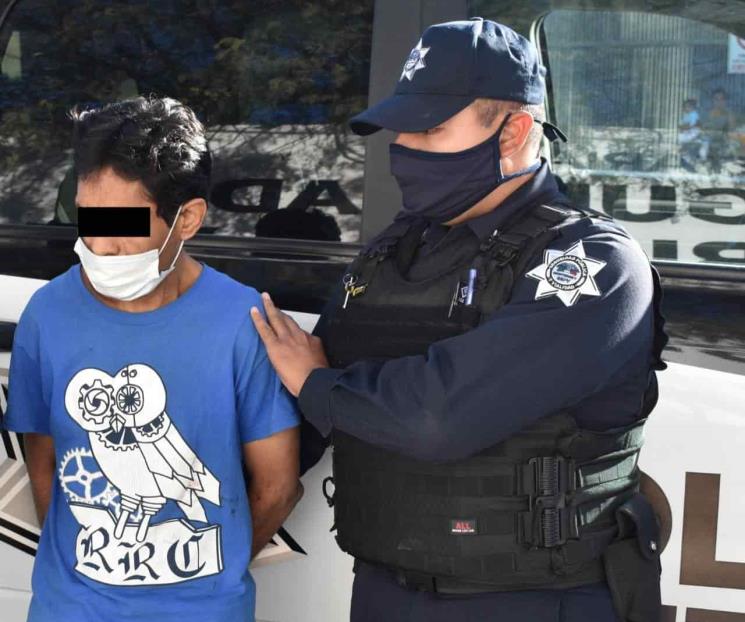 Arrestan a hombre por robo en despacho jurídico