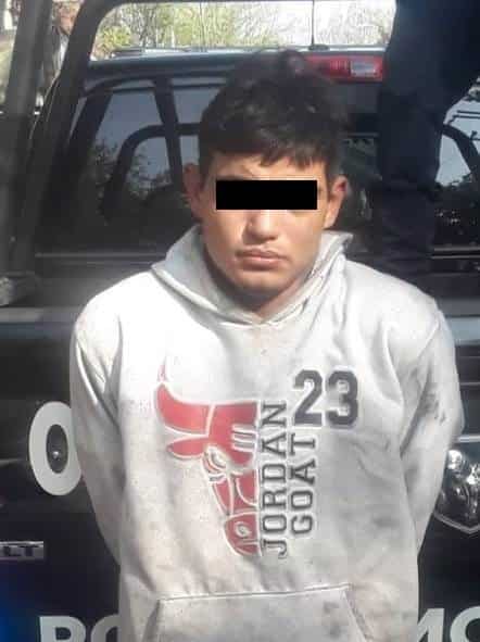 Detenido luego de dañar la base del espejo retrovisor de un vehículo que se encontraba estacionado y el cual pretendía robar