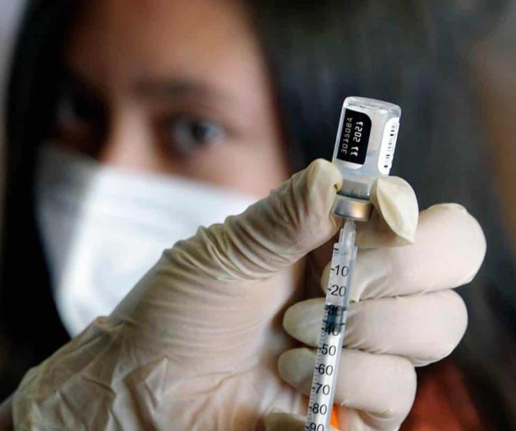 ¿Cómo afrontar la inminente transmisión de ómicron?: experta