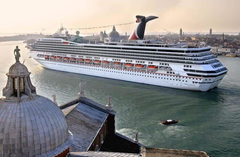 Registran otro brote de Covid-19 en crucero