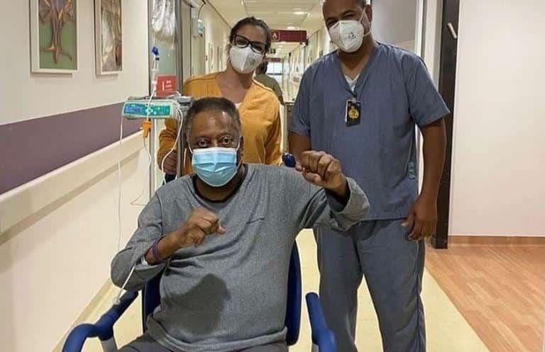 Pelé y su regalo navideño: recibe el alta médica