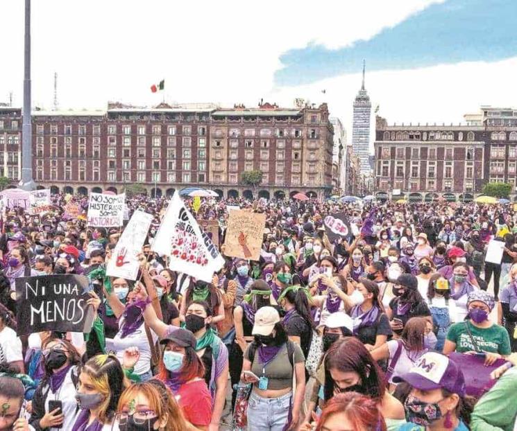 Mujeres son el centro de la Cuarta Transformación