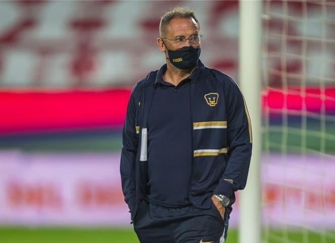 Los deseos de Año Nuevo para los cuatro grandes